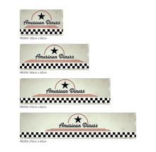 Verschiedene Größen der Profix Wandbilder American Diners