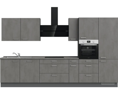 Komplette Küche mit Spüle, Herd, Dunstabzugshaube und Schränken