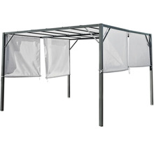 Pavillon mit Vorhängen für den Gartenbereich