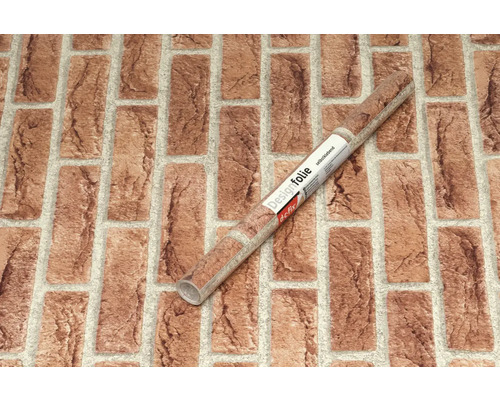 Designfolie mit Ziegelmuster und Rolle