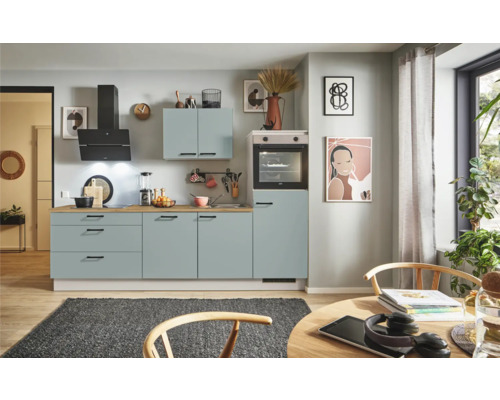 PICCANTE Plus Küchenzeile mit Geräten Marlena 260 cm Frontfarbe fjördgrün matt Korpusfarbe kaschmirgrau montiert Variante rechts