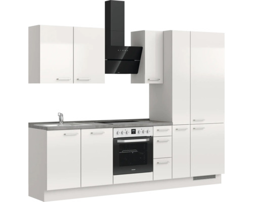 Komplette Küche mit Spüle, Herd, Dunstabzugshaube und Schränken