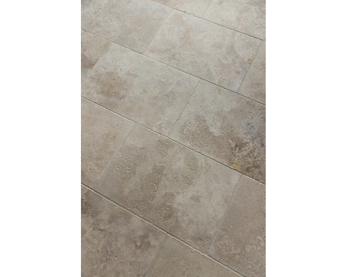 Verlegte Bodenfliesen