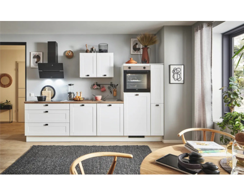 PICCANTE Plus Küchenzeile mit Geräten Bella 290 cm Frontfarbe weiß matt Korpusfarbe weiß montiert Variante rechts
