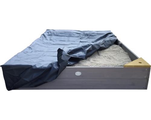 Sandkasten mit teilweise geöffneter Abdeckung