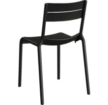 Schwarzer Stuhl aus Kunststoff mit vier Beinen