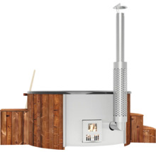 Holzbefeuerter Badezuber mit Edelstahlofen und Treppe