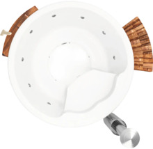 Runde Whirlpool Badewanne mit Holzverkleidung und Abflussrohr von oben.