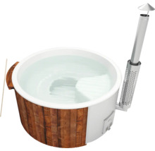 Badezuber mit Holzofen und Schornstein
