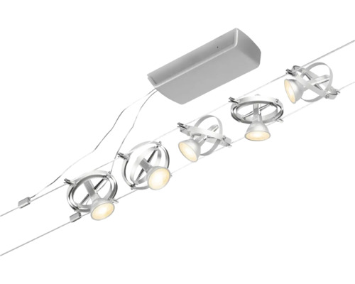 Schienensystem mit fünf Strahlern zur Deckenbeleuchtung