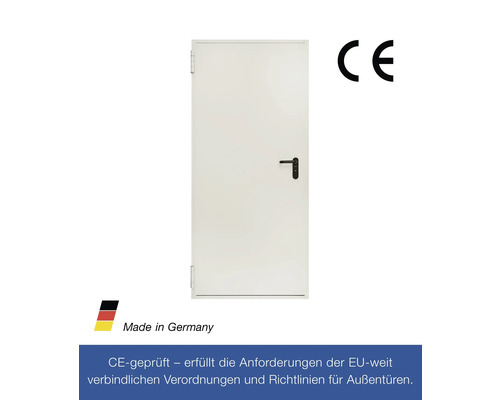 Weiße Außentür mit schwarzem Griff und CE-Kennzeichnung