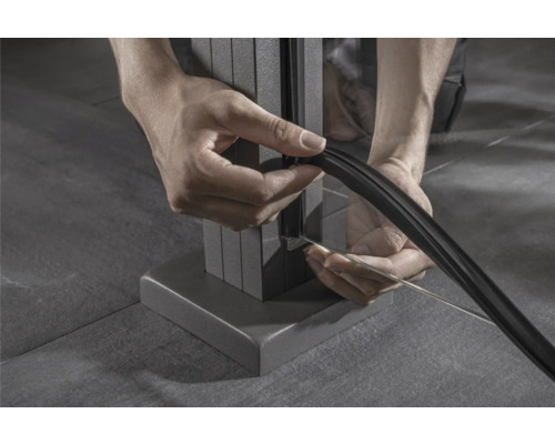 Gummidichtung UV beständig 2 x 8 lfm Rollen schwarz Installation einer Dichtung an einer Glaszaunbefestigung