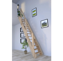 Holztreppe mit Geländer im Wohnraum