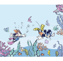 Micky Maus und Minnie Maus beim Tauchen mit Fischen und Meerespflanzen