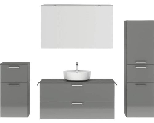 Badmöbel-Set NOBILIA Modern BxHxT 200 x 169,1 x 49 cm Frontfarbe grau hochglanz mit Spiegelschrank mit LED-Beleuchtung Unterschrank Midischrank Griff chrom matt 797 Badezimmer mit Waschbecken, Unterschrank, Hängeschrank und Hochschrank für ein modernes Ambiente.