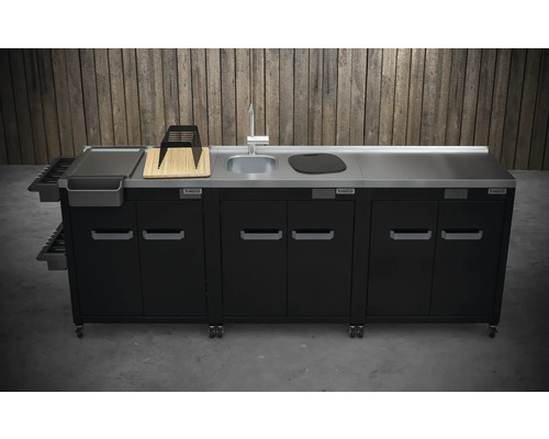 Grillküche mit Spüle, Schneidebrett und Schränken für den Außenbereich