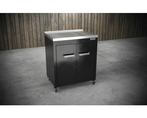 Grillschrank mit zwei Türen und Rollen