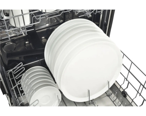 Geschirrspüler mit Geschirr