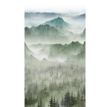 Dekorative Tapete mit Wald und Bergen im Nebel