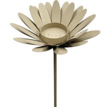 Blumenförmiger Kerzenhalter für den Garten