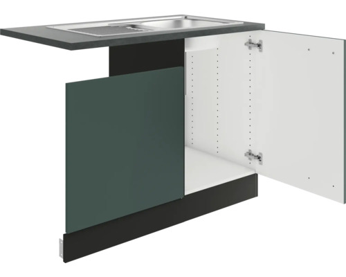 Spülenunterschrank mit offener Tür und Spülbecken