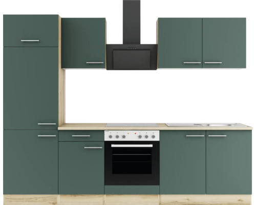 Küchenzeile mit Dunstabzugshaube, Herd und Schränken