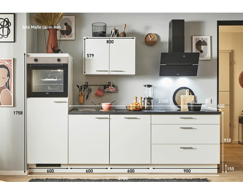 Küchenzeile mit Einbaubackofen, Hängeschrank und Dunstabzugshaube mit Maßangaben