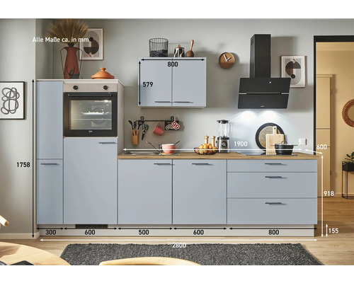 Einbauküche mit Elektrogeräten und Maßen in Millimeter-Angaben