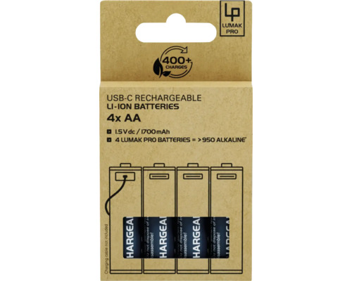 Verpackung mit vier wiederaufladbaren USB-C Lithium-Ionen Batterien des Typs AA