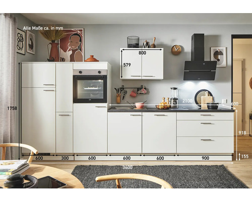 Komplette Küche mit Elektrogeräten, weißen Fronten und Arbeitsplatte in dunkler Optik mit Maßangaben