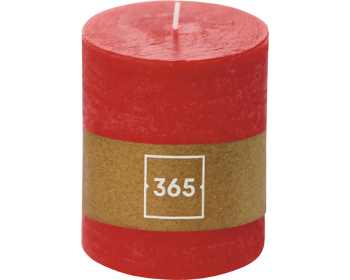Rote Stumpenkerze mit Dekorband