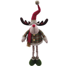 Dekorative Rentierfigur mit Mütze, Geweih und karierter Jacke als saisonale Dekoration