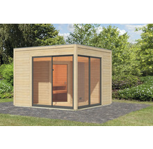 Außensauna aus Holz mit Glaselementen im Garten