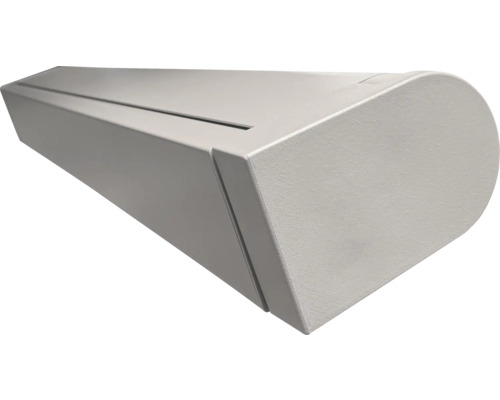 Briefkasten aus Metall mit Einwurfschlitz