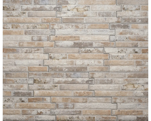 Wandfliesen im Steinoptik-Design