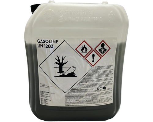 Benzin in einem Kanister mit Gefahrensymbolen.