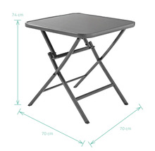 Quadratischer Klapptisch mit den Maßen 74 mal 70 Zentimeter.
