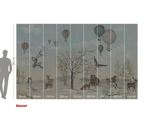 Fototapete mit Waldtieren und Heißluftballons in einer Winterlandschaft