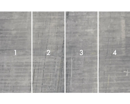 Nahaufnahme von vier Betonplatten mit unterschiedlichen Oberflächenstrukturen