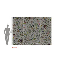 Komar Fototapete mit Blumenmuster und Größenangaben.