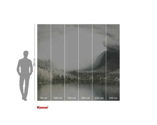 Komar Fototapete mit dem Motiv eines Sees im Nebel, Größenangaben inklusive