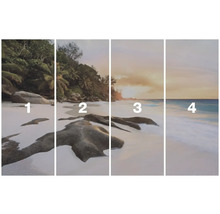 Vierteiliges Strandmotiv mit Felsen und Vegetation