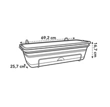 Abbildung eines Blumenkastens mit den Maßen 69,2 cm Länge, 16,7 cm Höhe und 25,7 cm Tiefe.