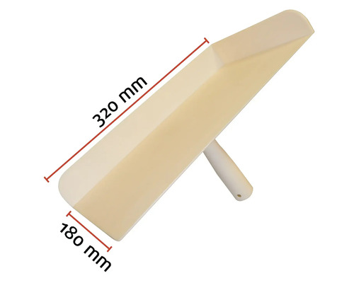 Gipserspachtel mit den Maßen 320 mm x 180 mm