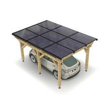 Solar-Carport aus Holz mit Photovoltaik-Modulen auf dem Dach und einem darunter parkenden Elektroauto.
