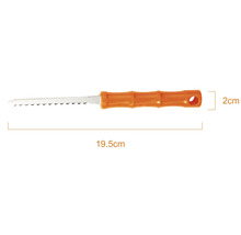 Fugensäge mit ergonomischem Kunststoffgriff, Gesamtlänge 19,5 Zentimeter, Griffhöhe 2 Zentimeter.