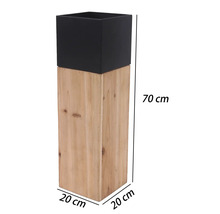 Quadratischer Pflanzkübel mit schwarzem Aufsatz und Holzsockel, Höhe 70 Zentimeter, Breite und Tiefe 20 Zentimeter.