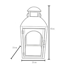 Skizze einer Laterne mit Maßen: Höhe 45 Zentimeter, Breite 21 Zentimeter, Tiefe 21 Zentimeter.