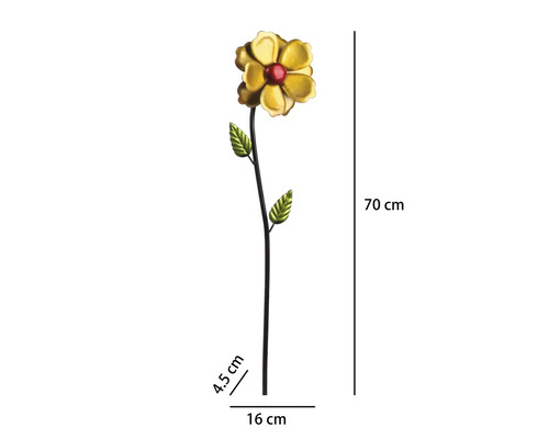 Gartenstecker Blume aus gelbem Metall mit grünen Blättern, Höhe 70 Zentimeter, Breite 16 Zentimeter, Tiefe 4,5 Zentimeter.