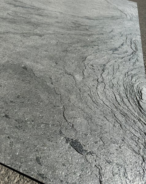 Steinfurnier Wandverkleidung aus Naturstein Schieferfurnier silber grau 244 x 122 cm ModernStone